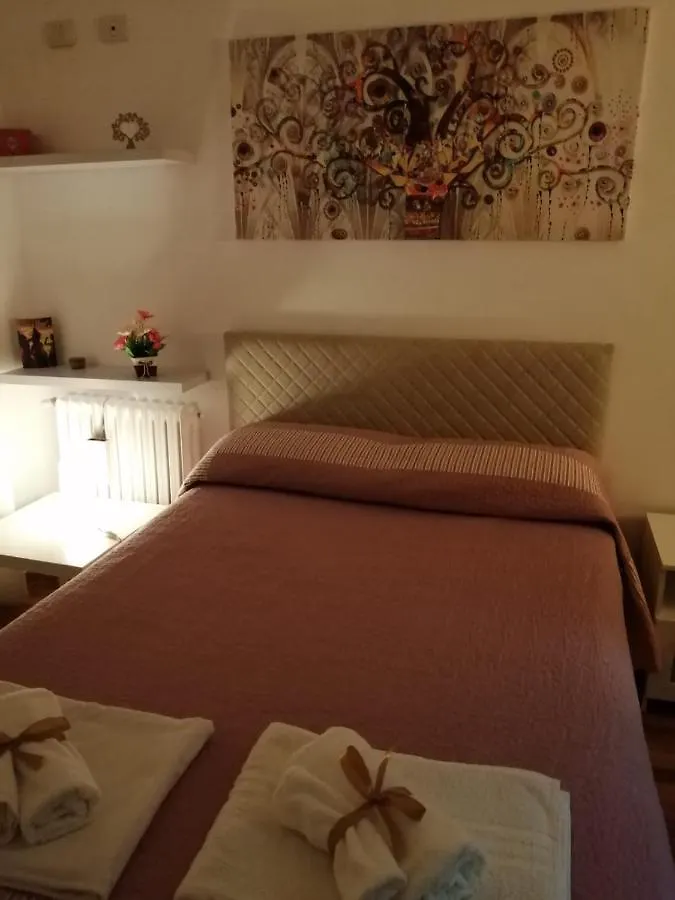 Mediterraneo Travel Gela Couette-café